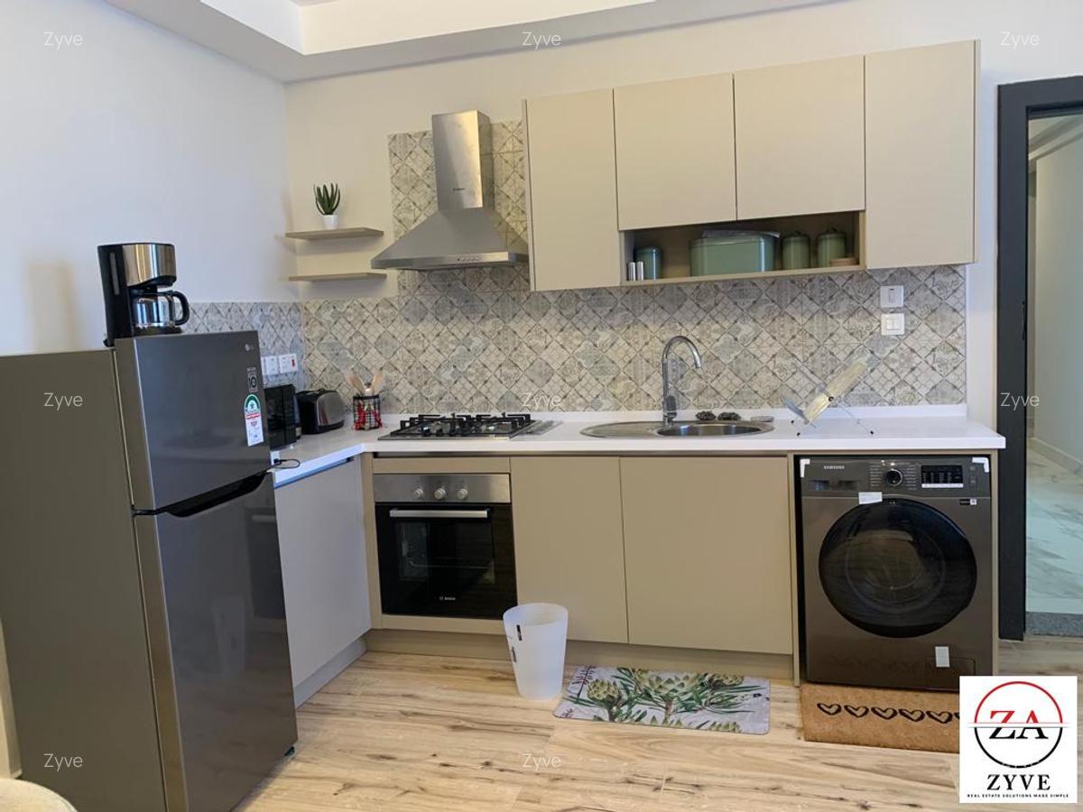 Serviced 1 Bed Apartment with En Suite at Westlands Road - 4