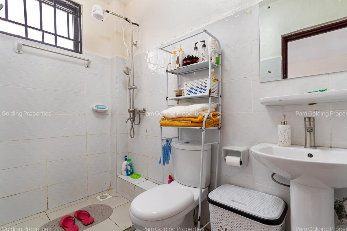 Serviced 3 Bed Apartment with En Suite at Namanga Road - 8