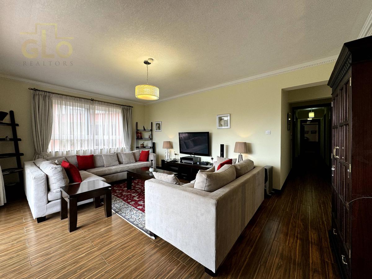 Furnished 3 Bed Apartment with En Suite in Brookside - 8