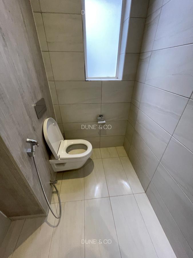 2 Bed Apartment with En Suite in Westlands Area - 16