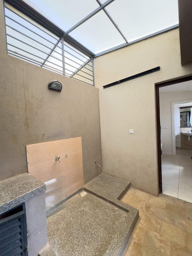 4 Bed Villa with En Suite at Langata Road - 9