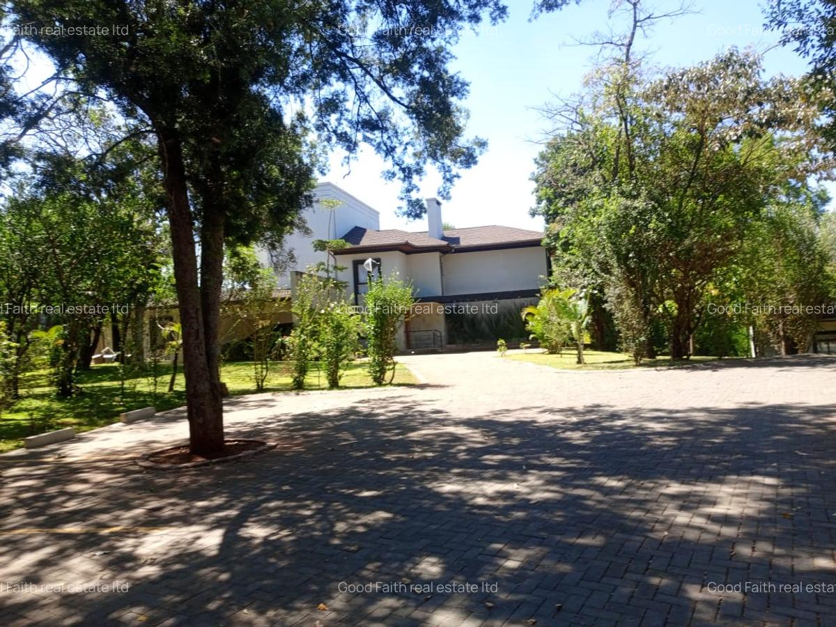 5 Bed House with En Suite in Karen - 13