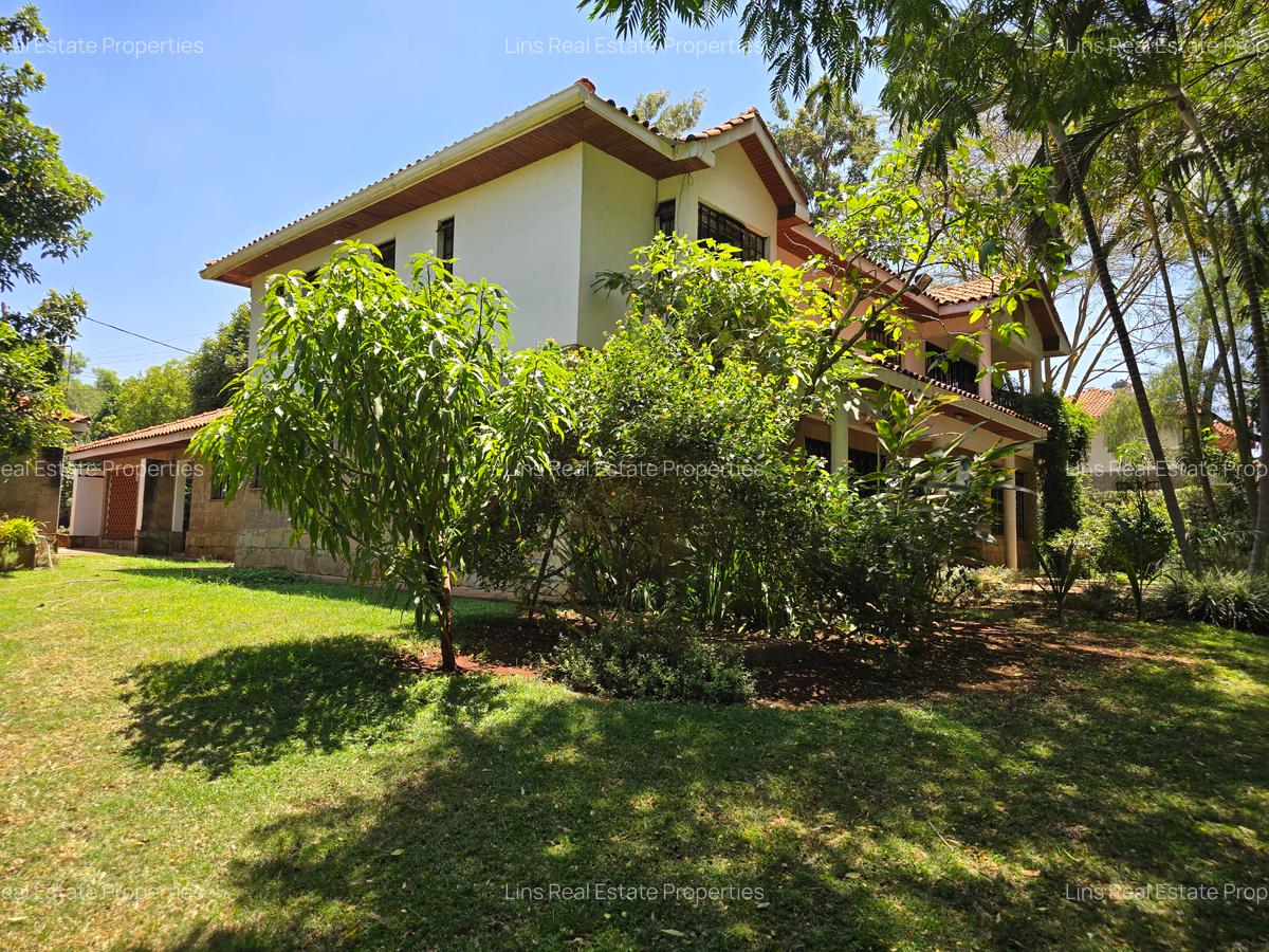 5 Bed Townhouse with En Suite in Runda - 2