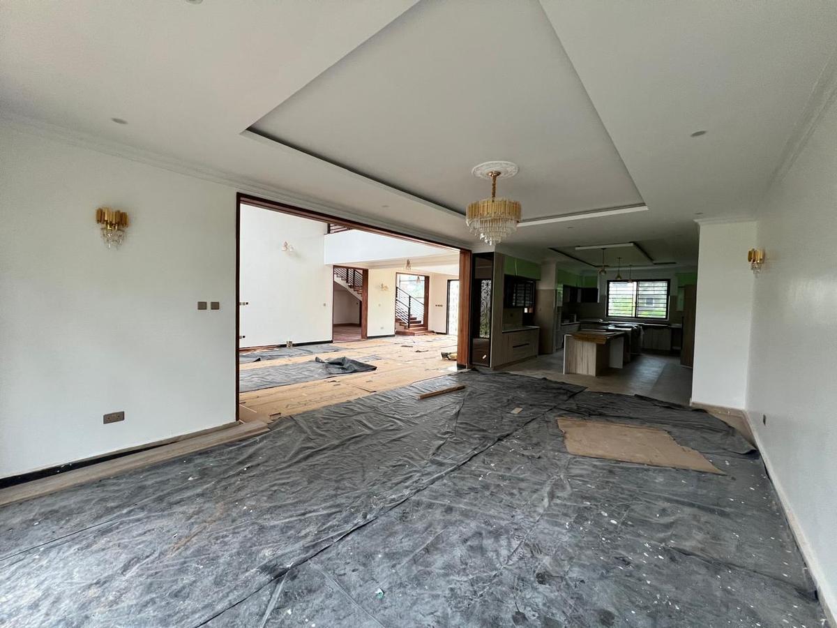 6 Bed Townhouse with En Suite in Karen - 5