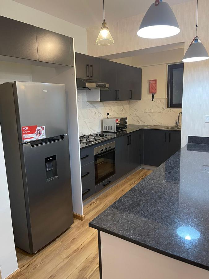 Serviced 2 Bed Apartment with En Suite in Garden Estate - 12