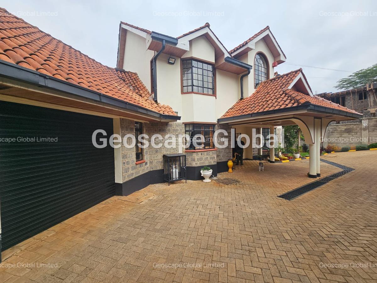 5 Bed House with En Suite in Runda - 6