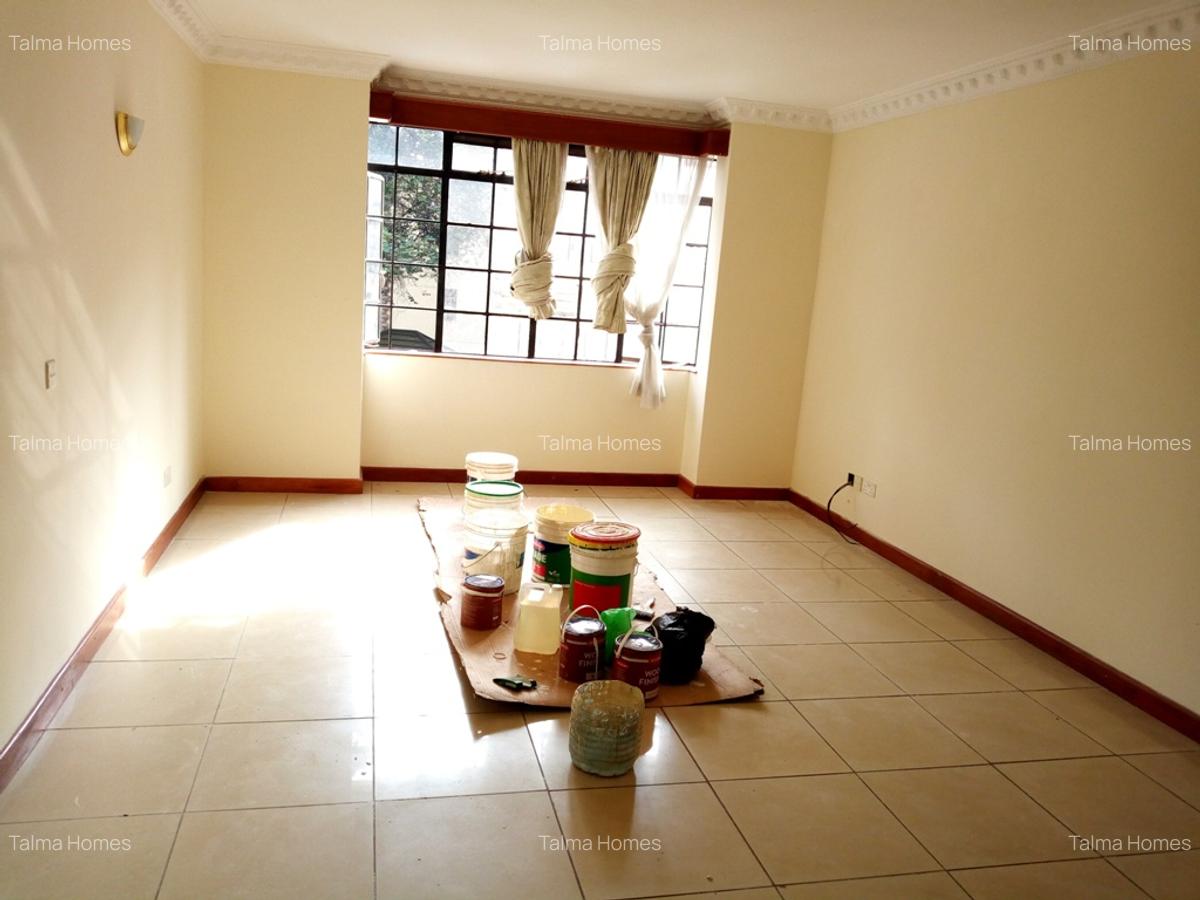 3 Bed Apartment with En Suite at Brookside Groove - 13