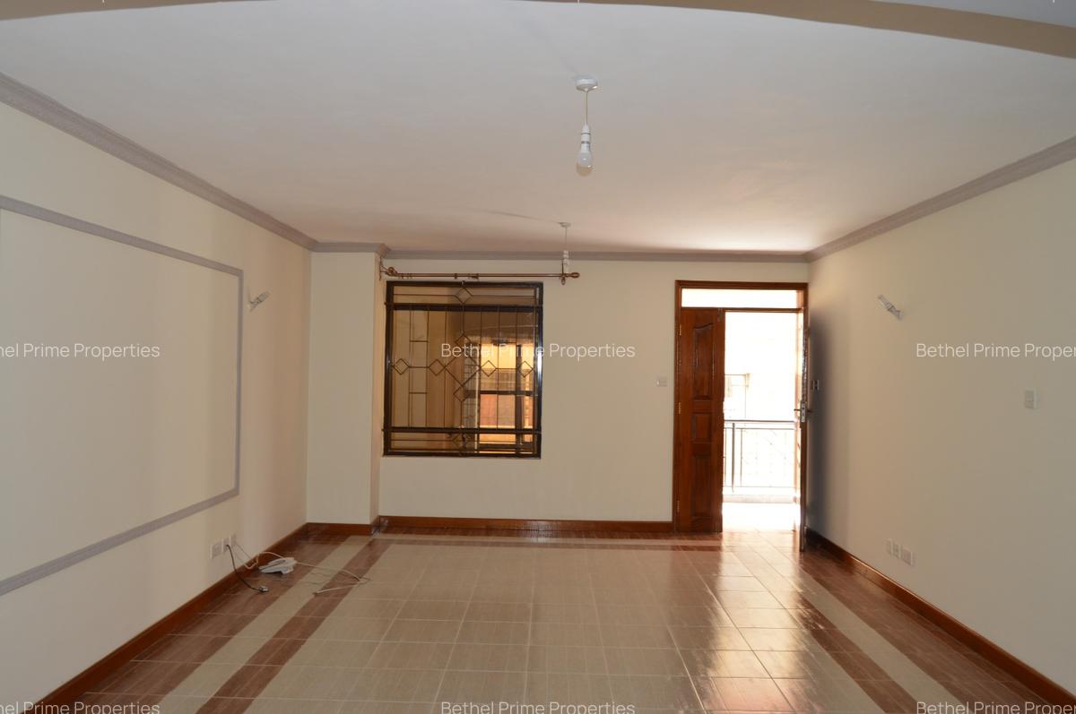 4 Bed Apartment with En Suite in Parklands - 2