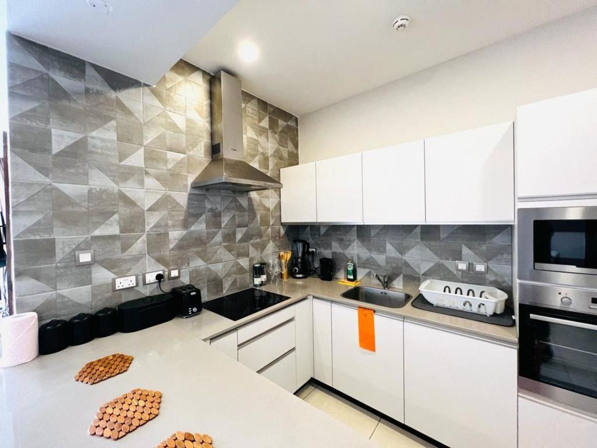2 Bed Apartment with En Suite in Westlands Area - 6