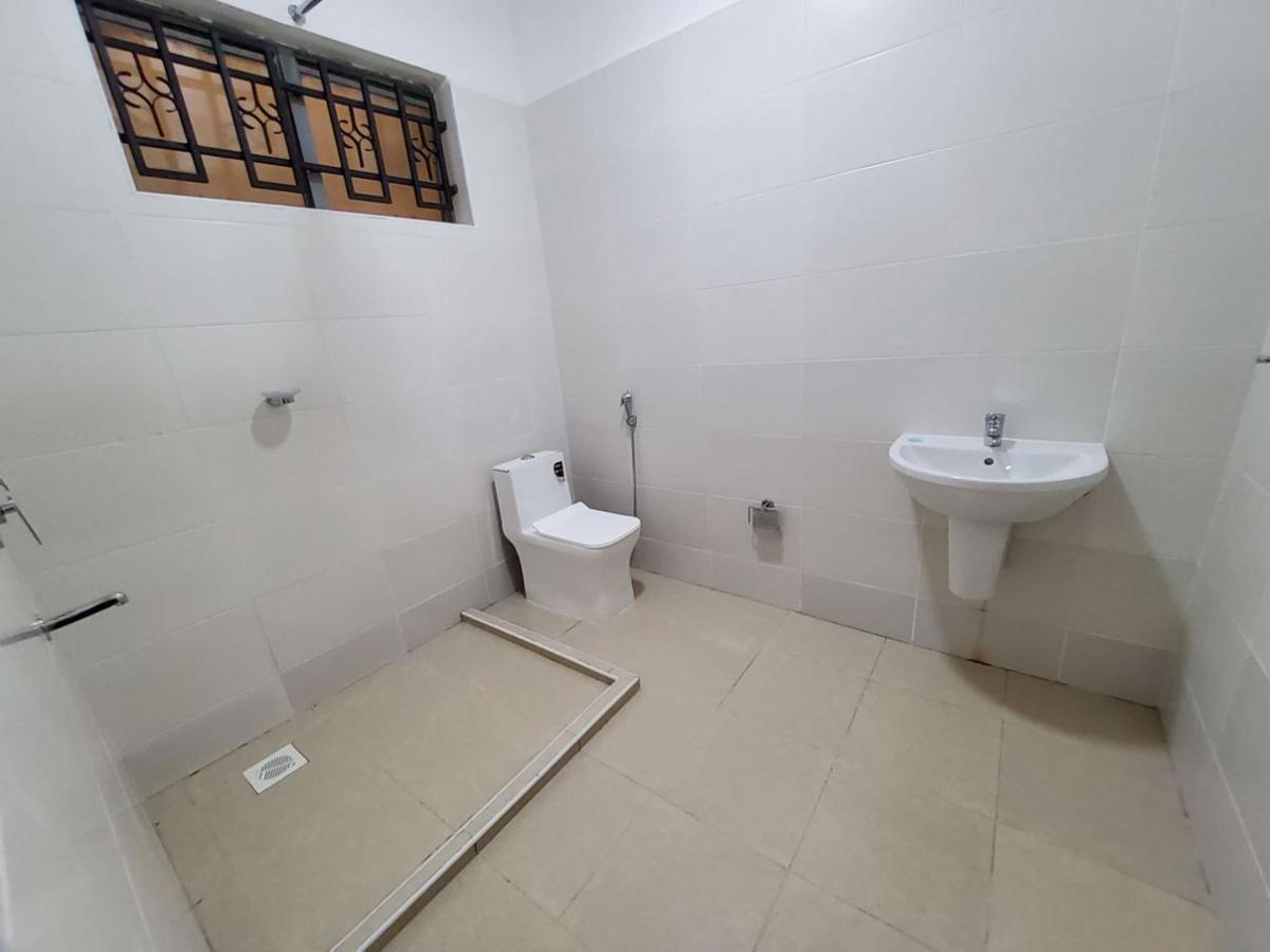 5 Bed Apartment in Westlands Area - 13