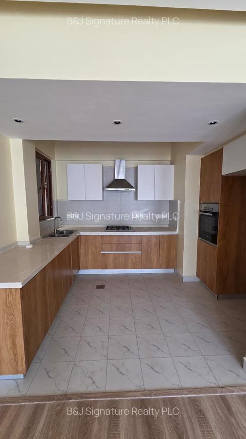3 Bed Apartment with En Suite in Kileleshwa - 20