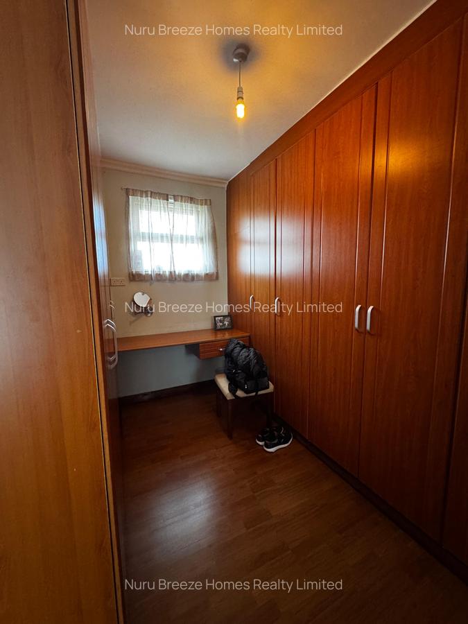 4 Bed Townhouse with En Suite in Lavington - 8