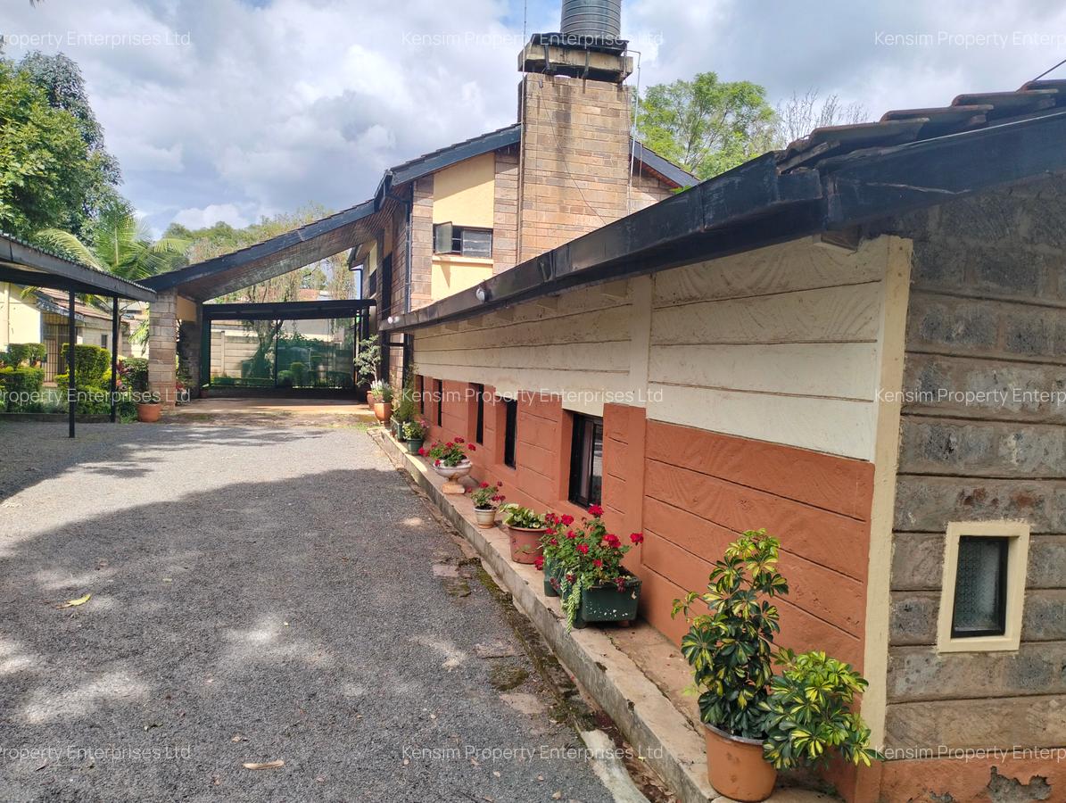 Furnished 5,000 ft² Commercial Property with Backup Generator in Lavington - 2
