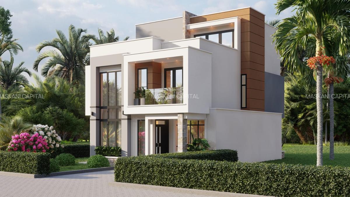 4 Bed House with En Suite at Kamakis - 2