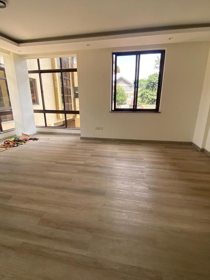 Serviced 3 Bed Apartment with En Suite in Kileleshwa - 11