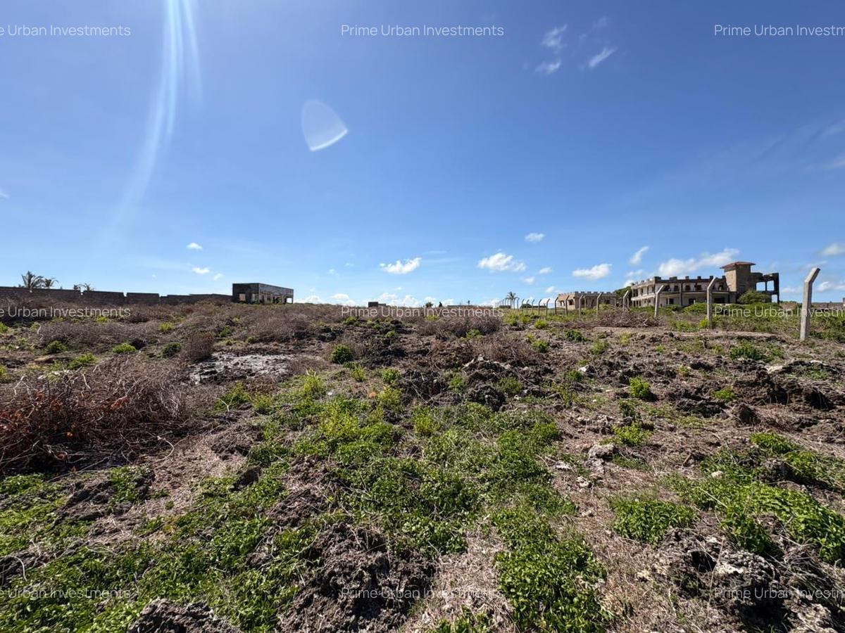 2 ac Land at Watamu Beach- Seafront - 5