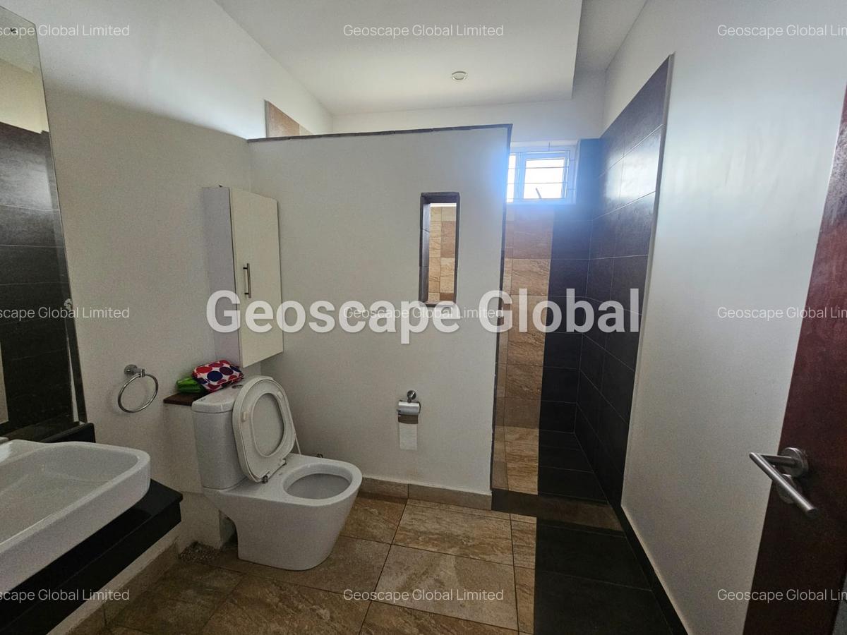 5 Bed House with En Suite in Kitisuru - 8