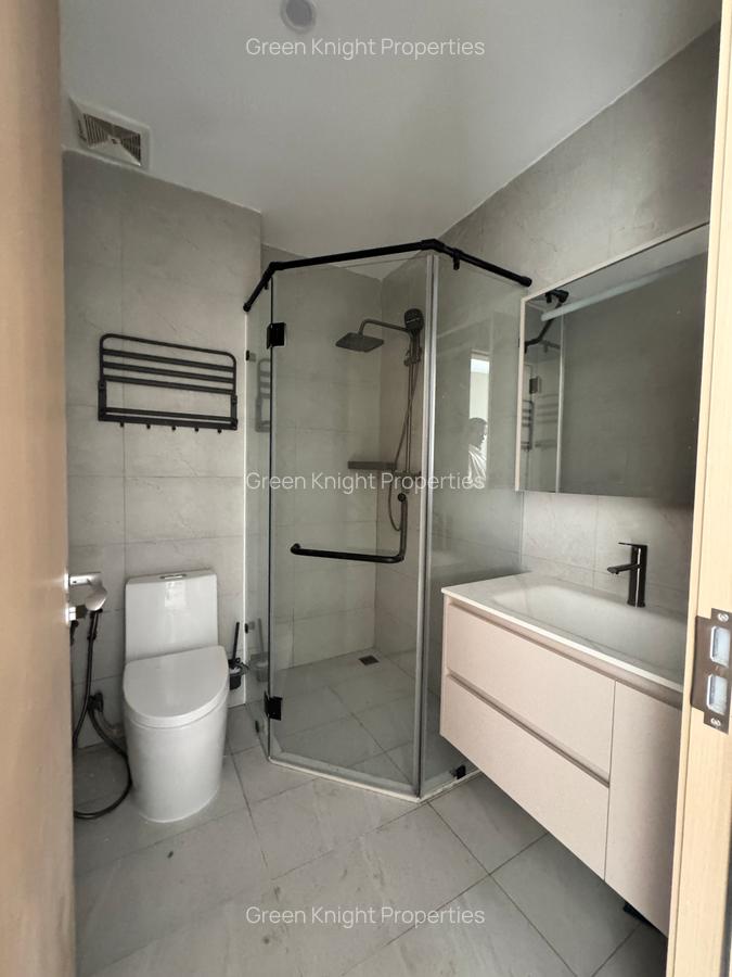 Serviced 1 Bed Apartment with En Suite in Riverside - 13
