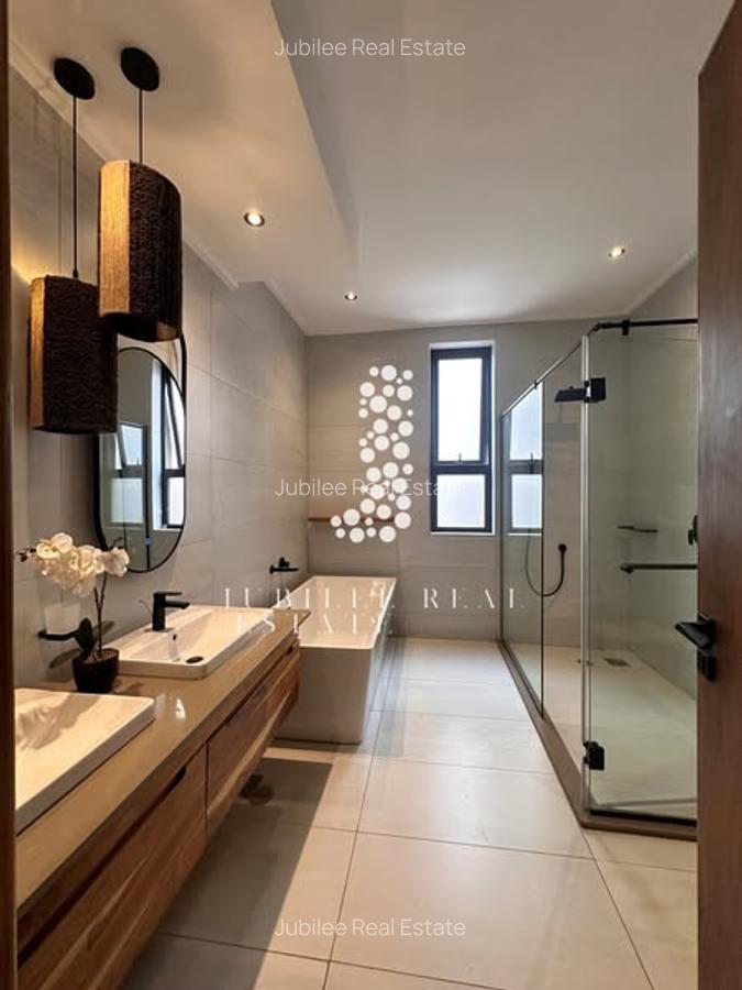 4 Bed Apartment in Loresho - 5