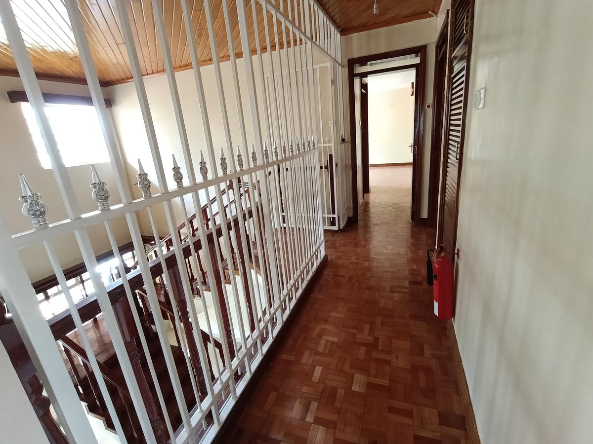 4 Bed House with En Suite at Runda - 16