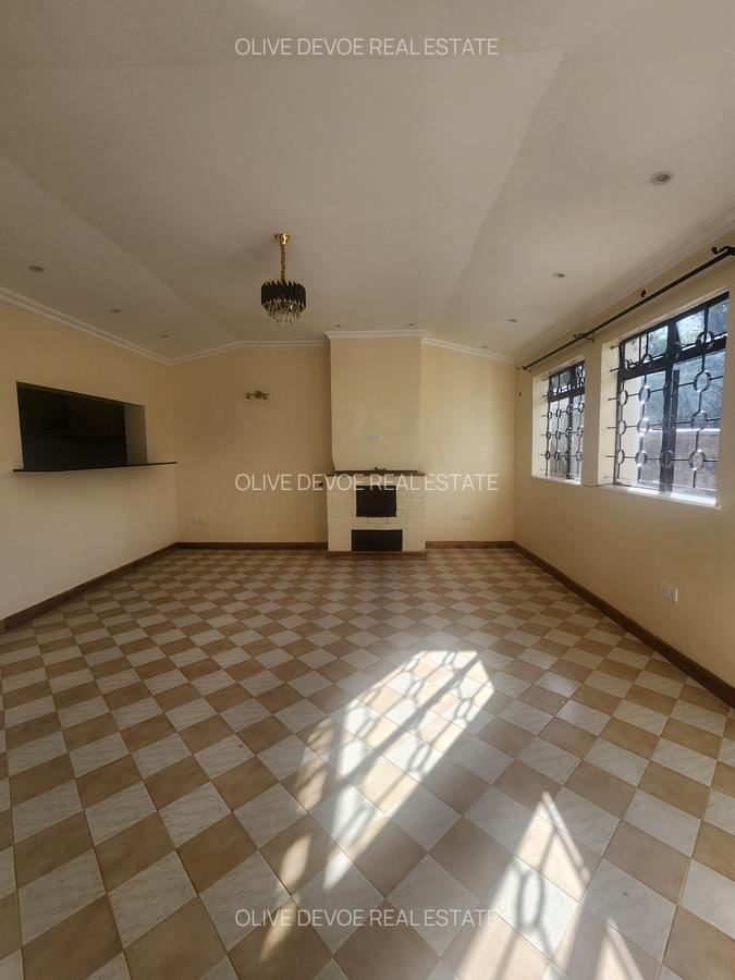 3 Bed House with En Suite in Karen - 5