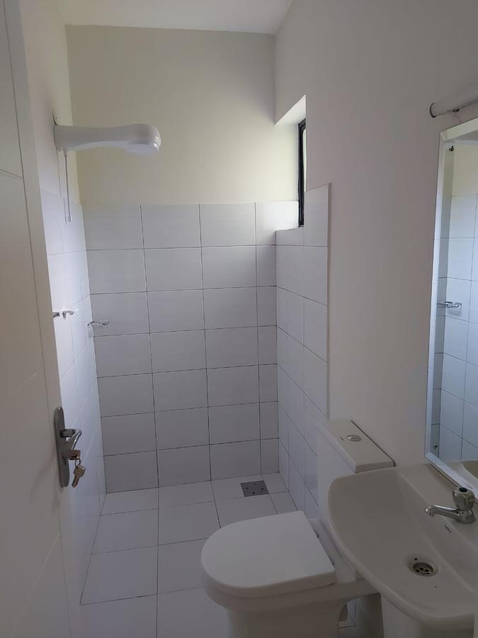 Serviced Studio Apartment with En Suite in Riruta - 8