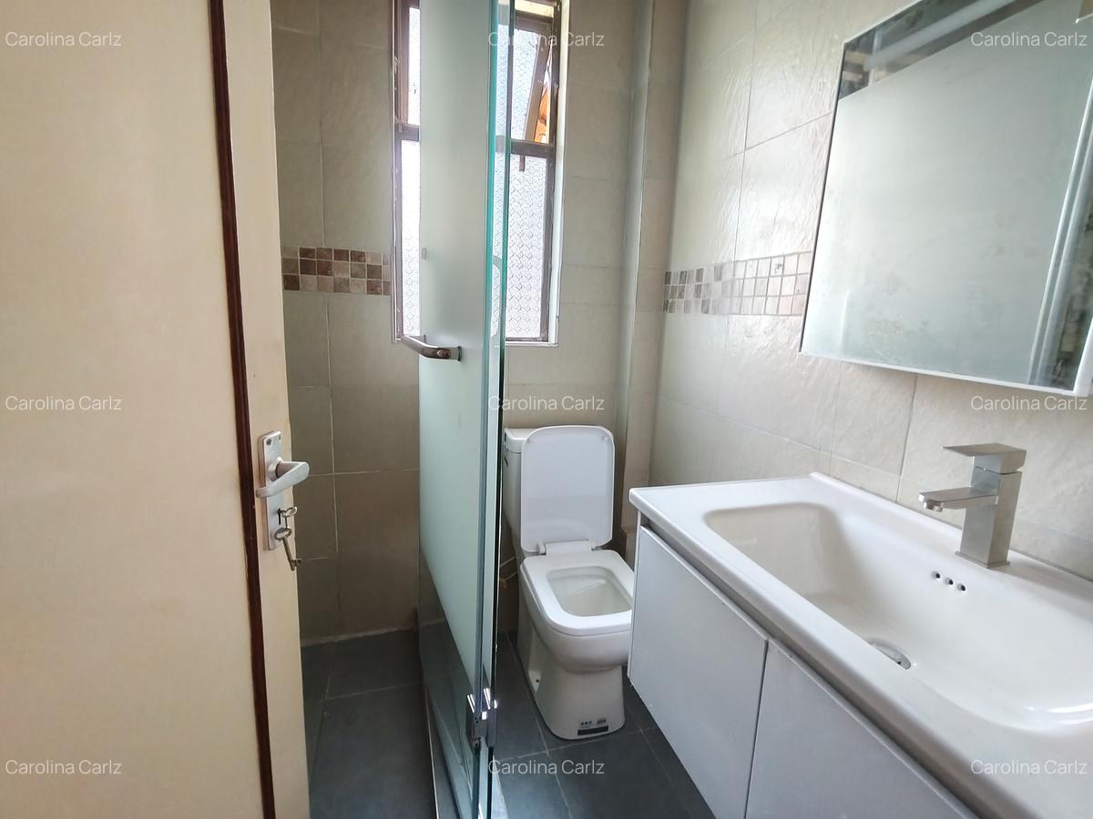 Commercial Property with Service Charge Included in Kitisuru - 11