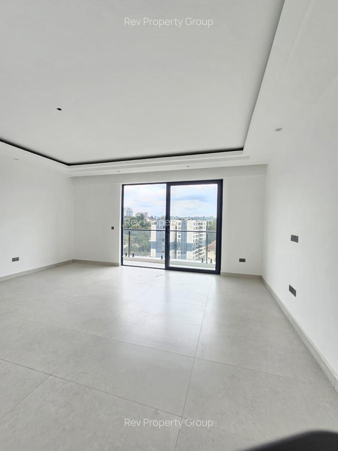 2 Bed Apartment with En Suite in Brookside - 16