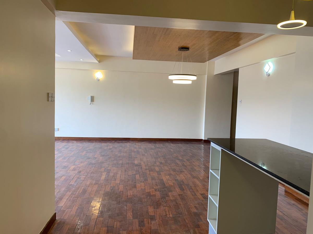 4 Bed Apartment with En Suite in Kileleshwa - 12