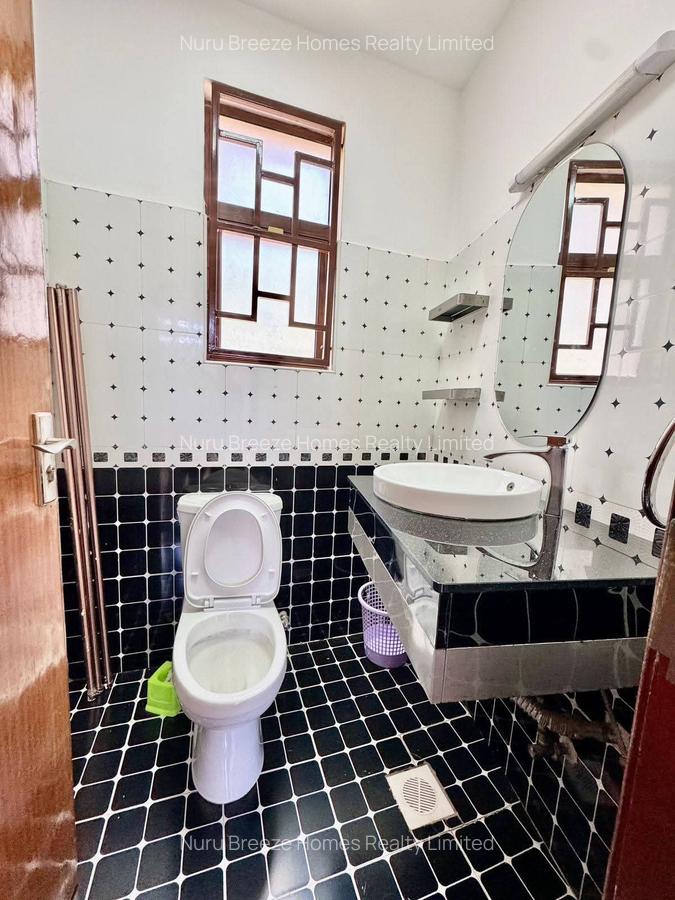 4 Bed Townhouse with En Suite in Runda - 12