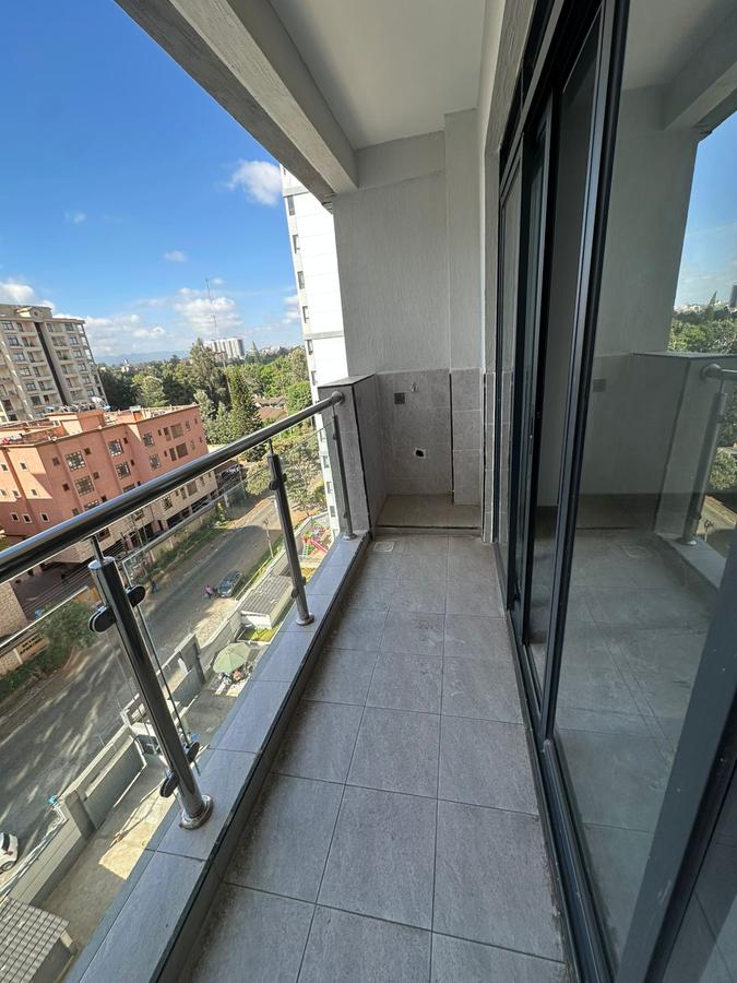 1 Bed Apartment with En Suite at Valley Arcade - 6