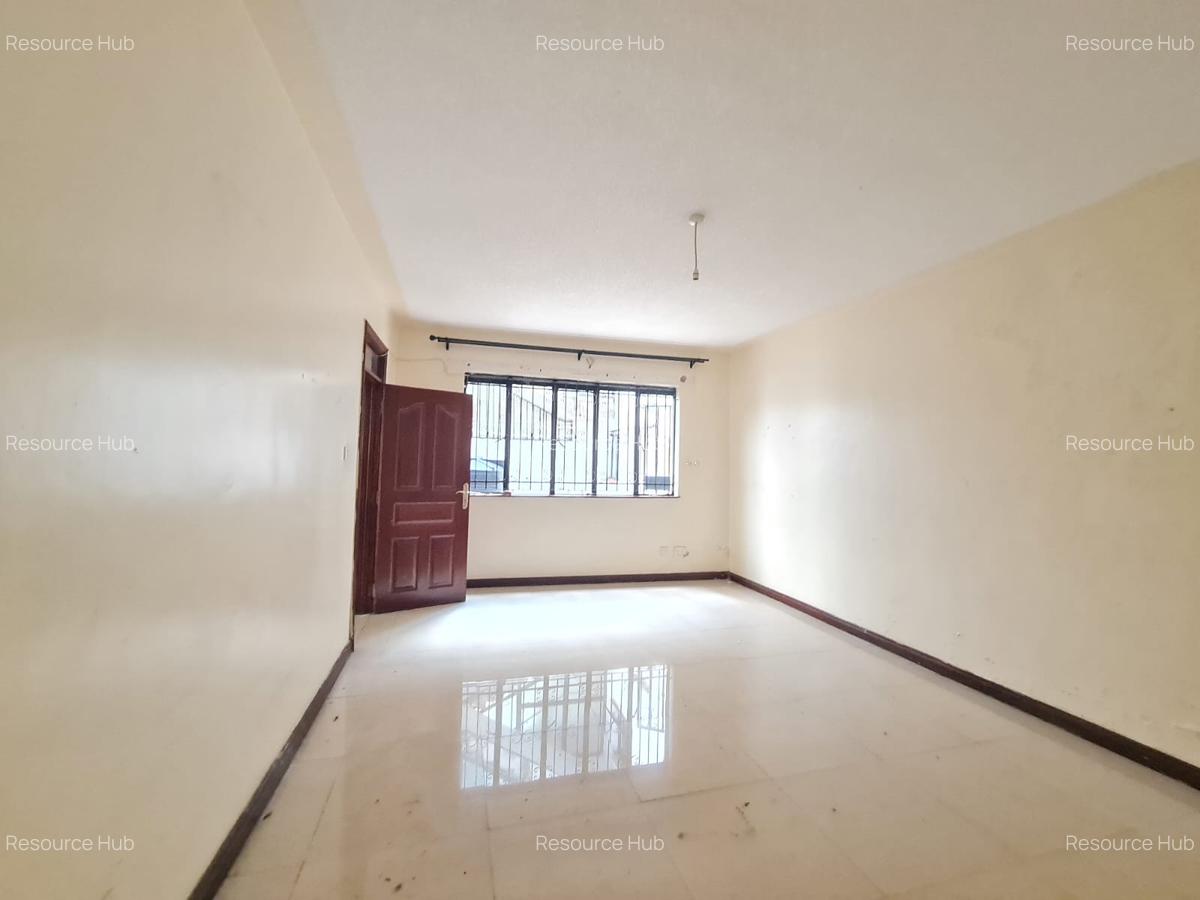 4 Bed Townhouse with En Suite at Off Brooke Side Drive - 11