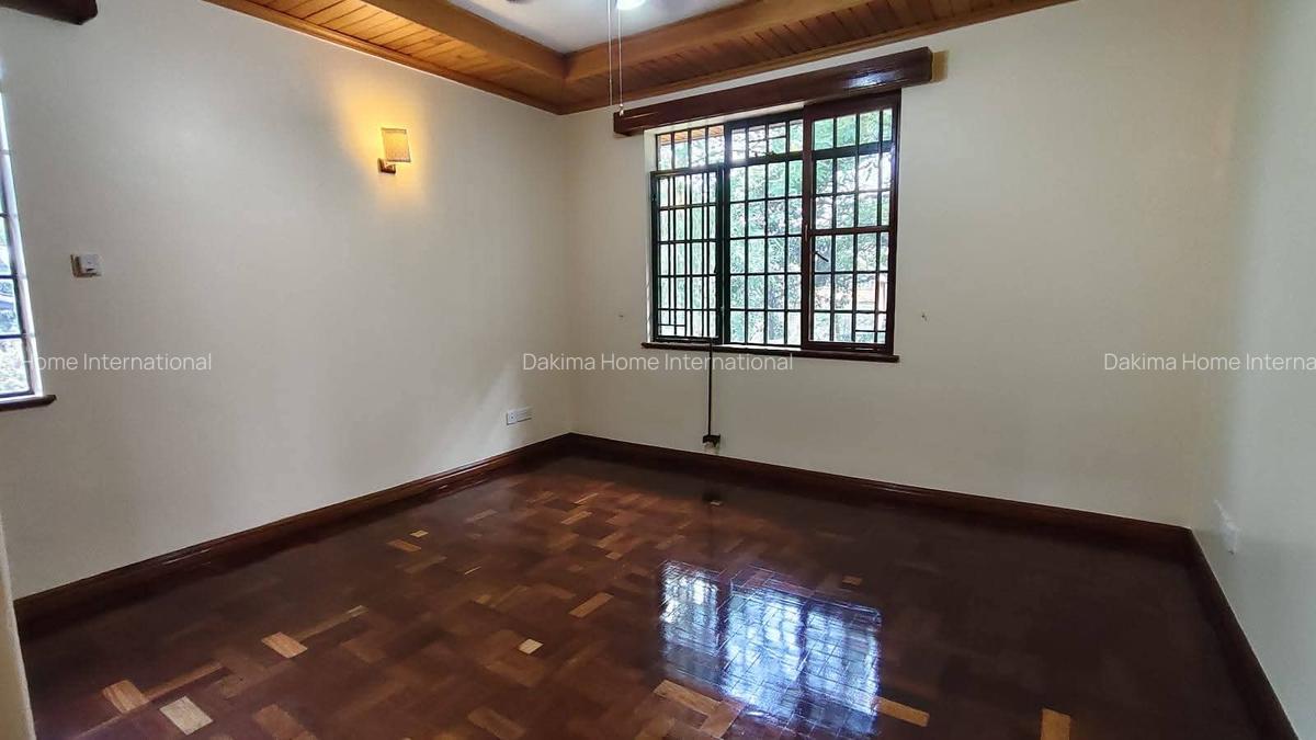 4 Bed Townhouse with En Suite in Runda - 9