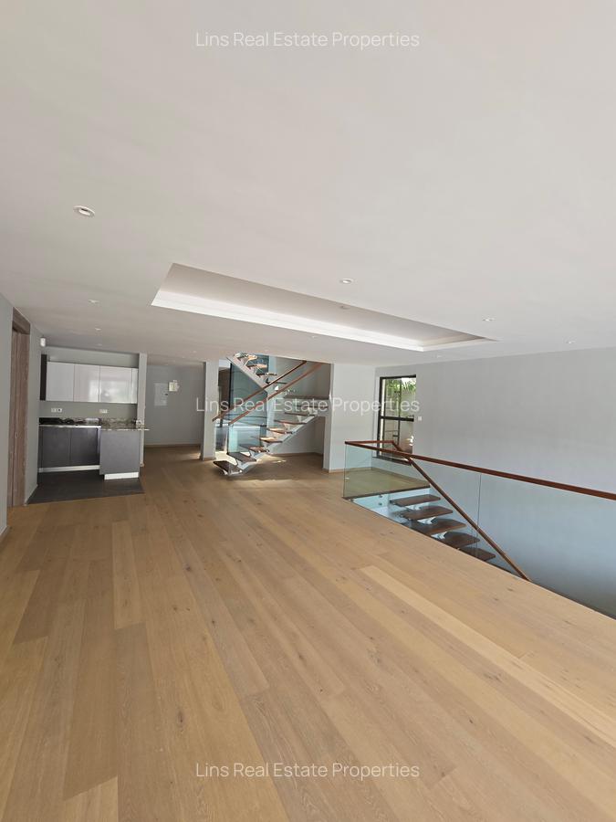 5 Bed Townhouse with En Suite in Lower Kabete - 3