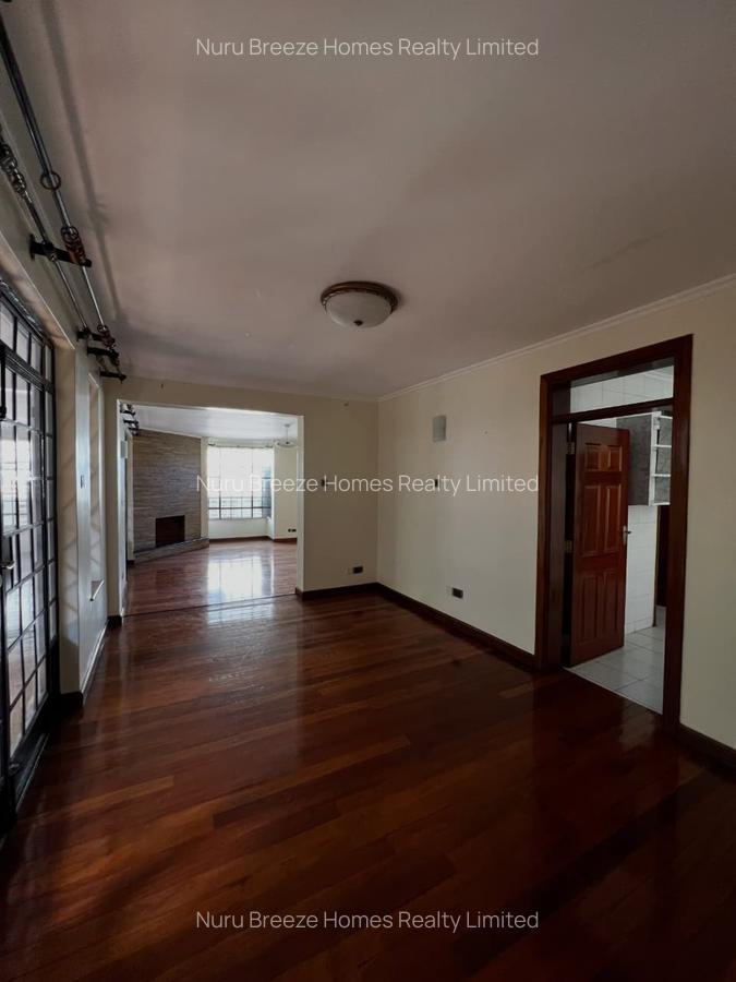 5 Bed Townhouse with En Suite in Lavington - 5