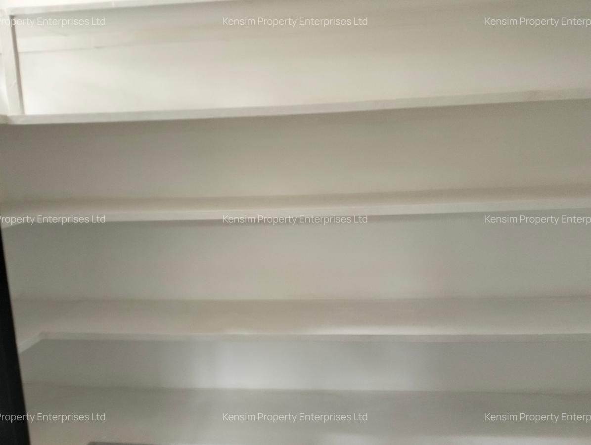 4 Bed Townhouse with En Suite in Lavington - 8