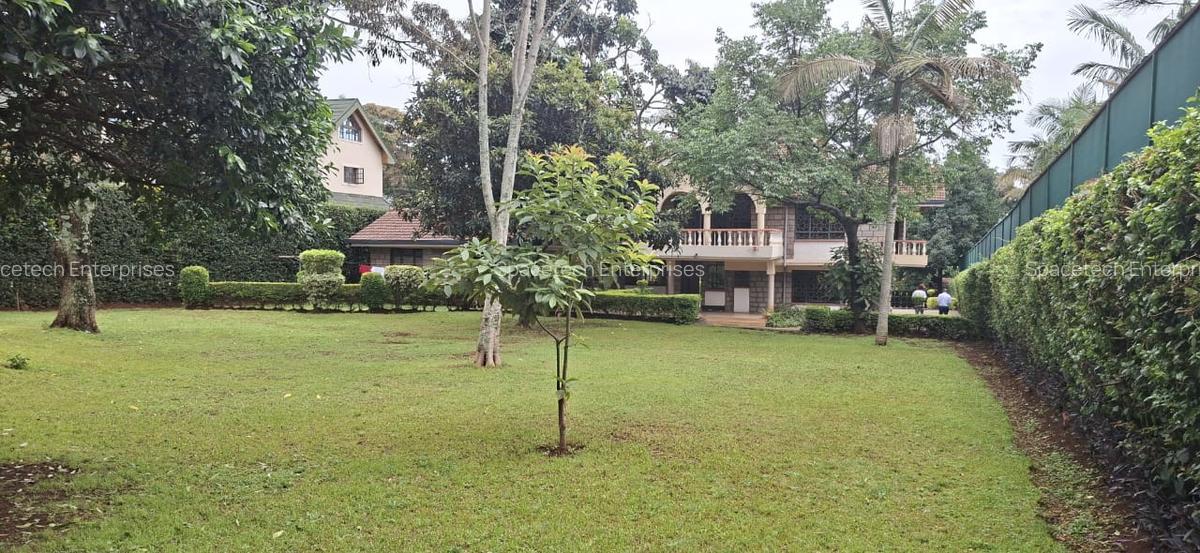 5 Bed House with En Suite in Runda - 6