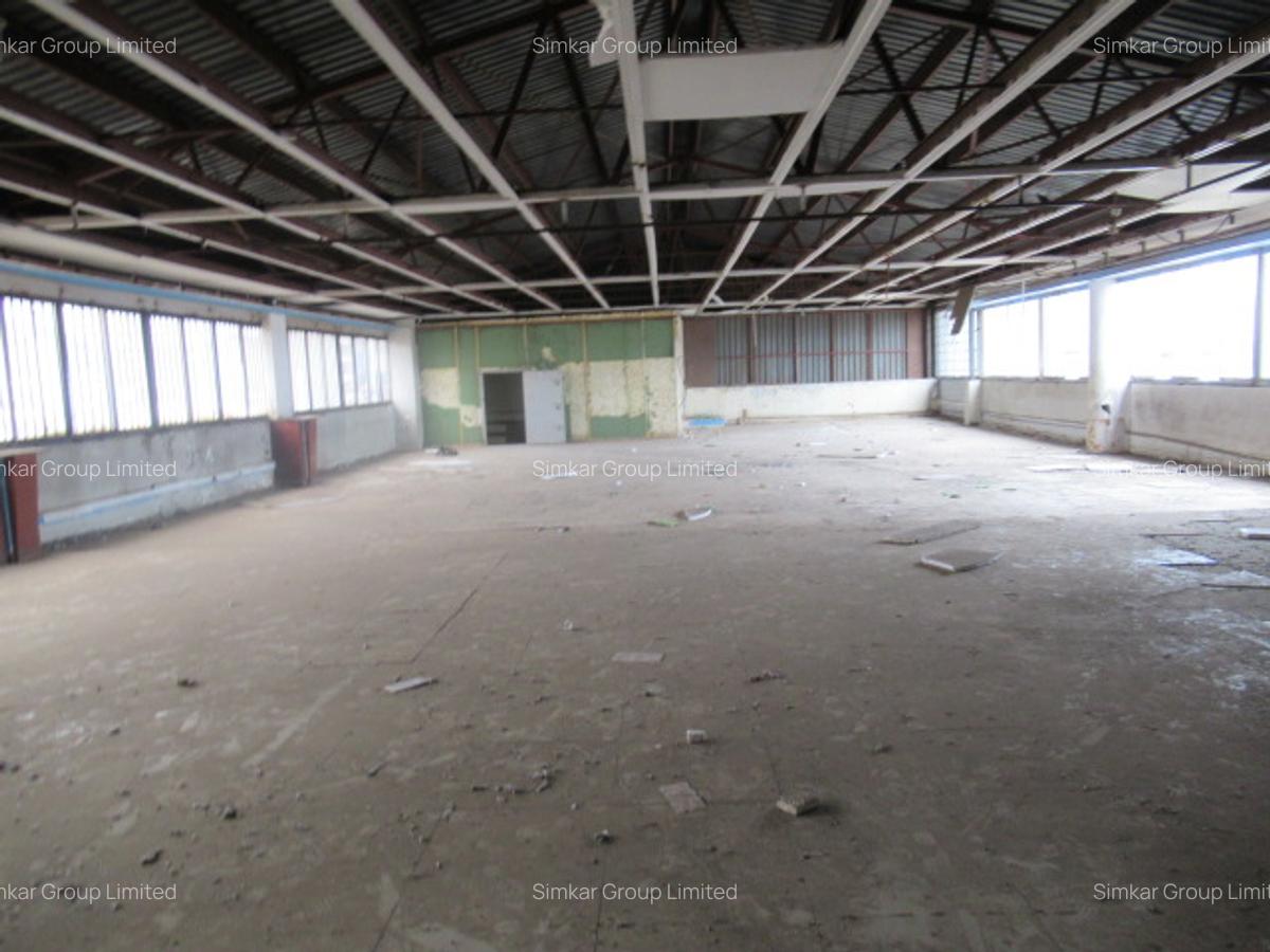 Commercial Property with Fibre Internet at Cbd - 8