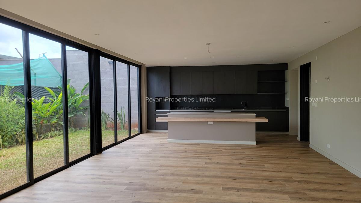 4 Bed House with En Suite in Kiambu Road - 2