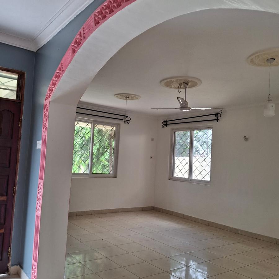 5 Bed House with En Suite at Utange Mombasa - 5