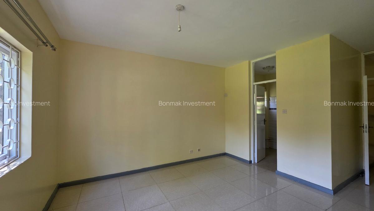 4 Bed House with En Suite at Kyuna Road - 15