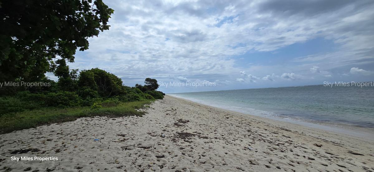 4 Bed Villa with En Suite at Kikambala - 16