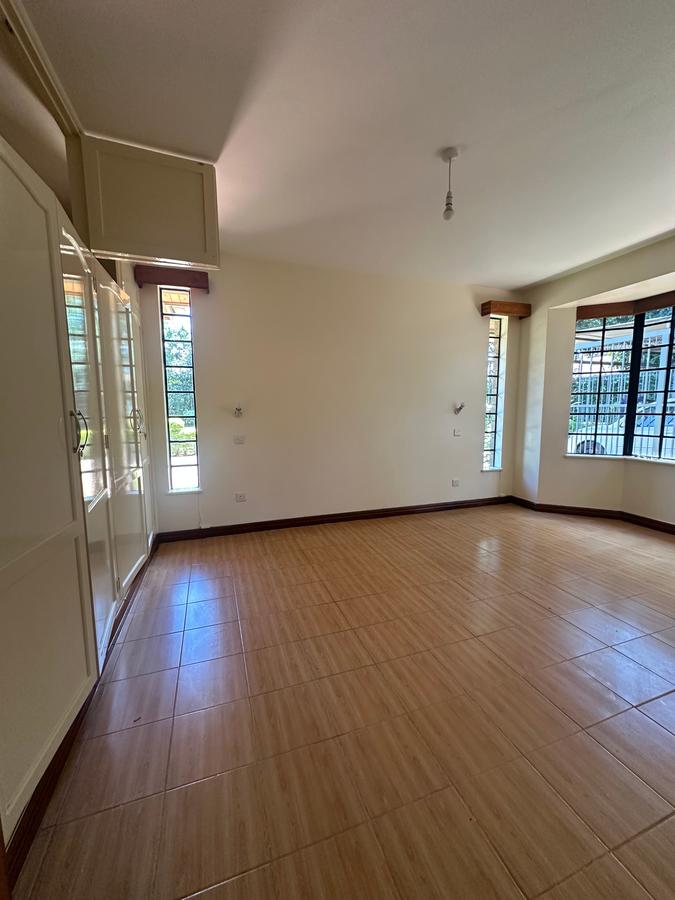 4 Bed Townhouse with En Suite in Runda - 16