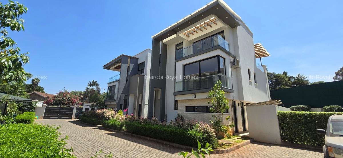 5 Bed Townhouse with En Suite at Lavington Green - 2