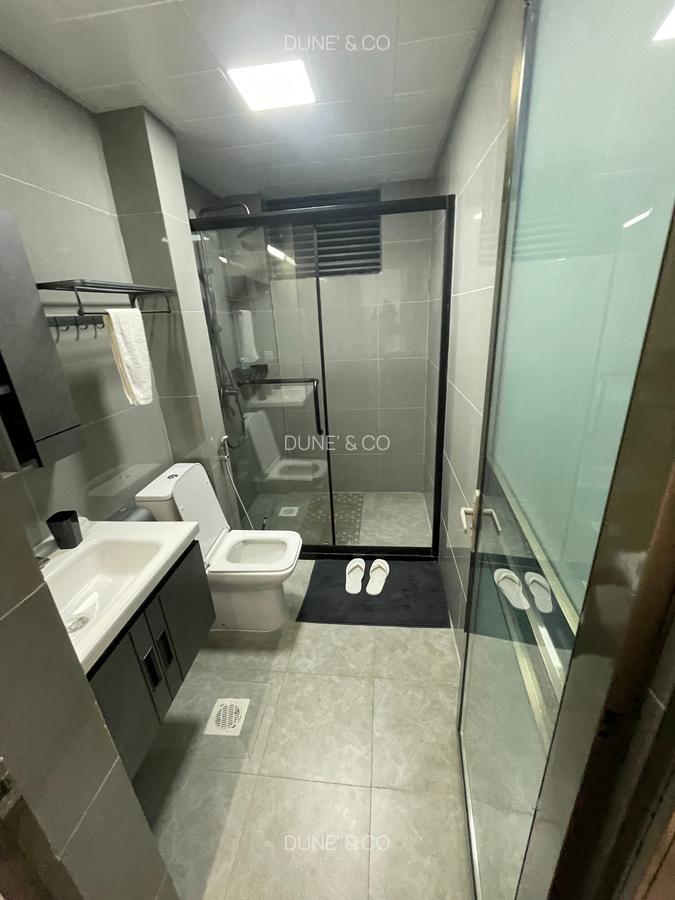 Serviced 2 Bed Apartment with En Suite in Riverside - 19