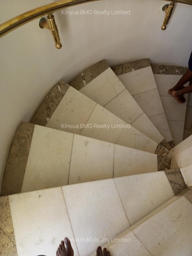 5 Bed Townhouse with En Suite in Nyali Area - 9