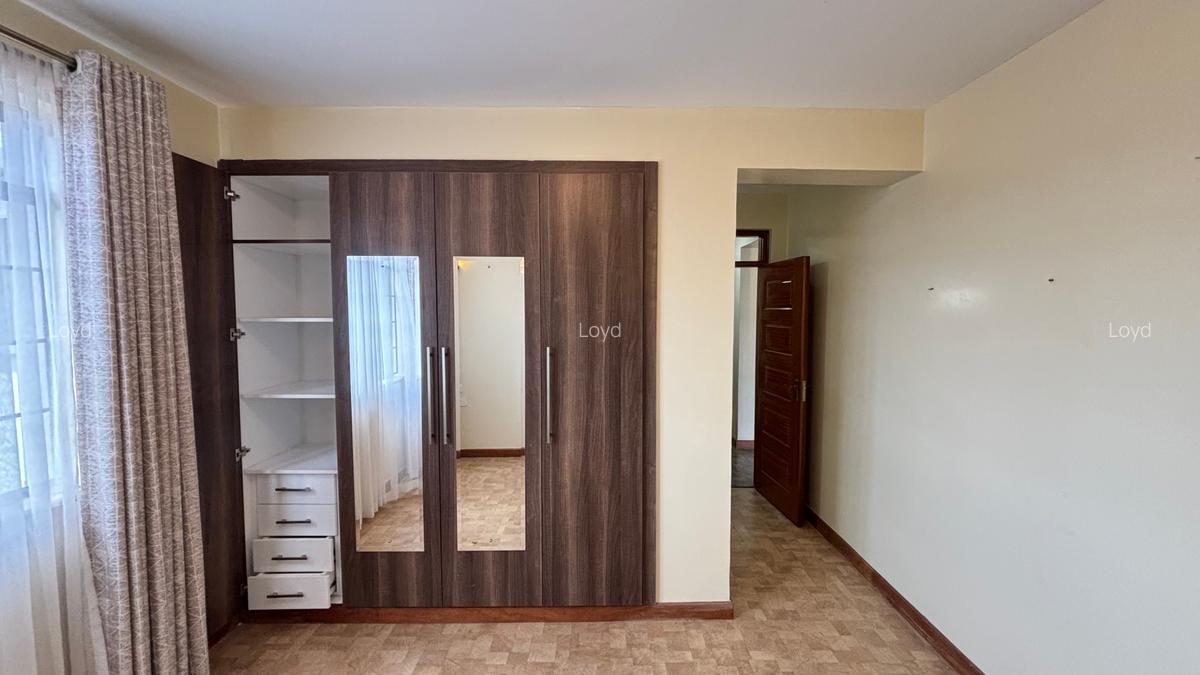2 Bed Apartment with En Suite in Tatu City - 7
