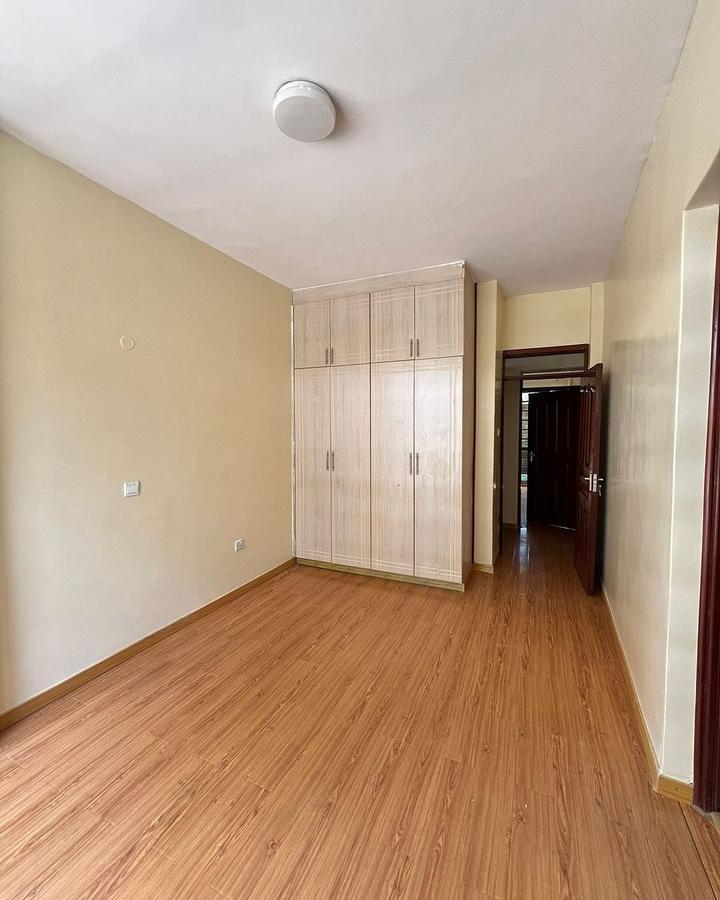 3 Bed Apartment with En Suite at Gatundu Road - 4