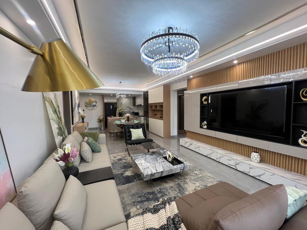 3 Bed Apartment with En Suite at Lavington - 3