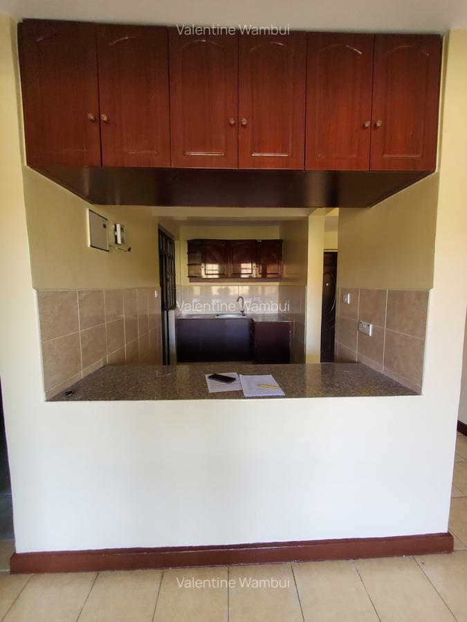 2 Bed Apartment with Borehole in Highrise - 4